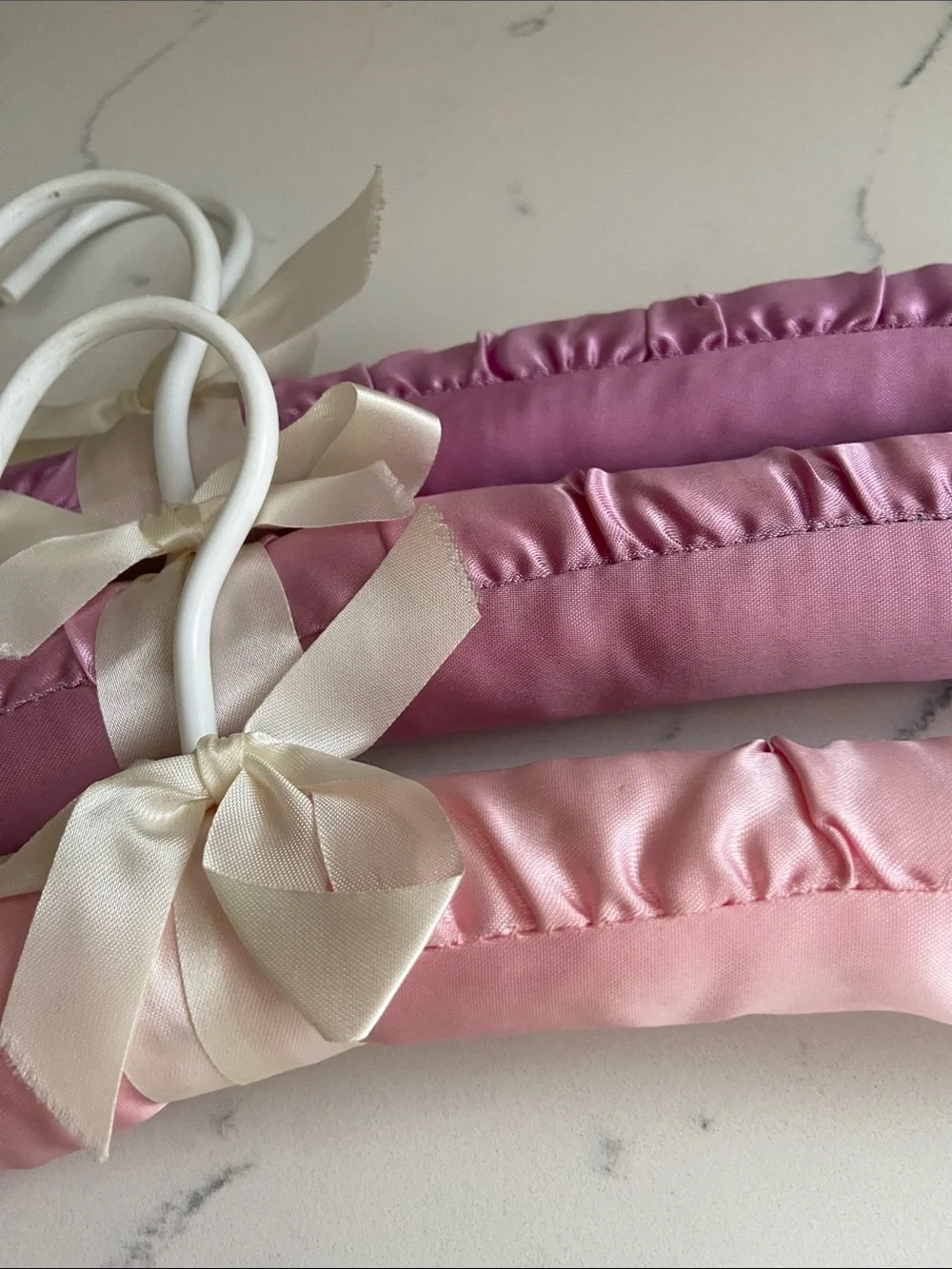 Vintage Satin Padded Clothes Hangers Set of 3 Pink & Mauve Ribbon Bow Closet Sto